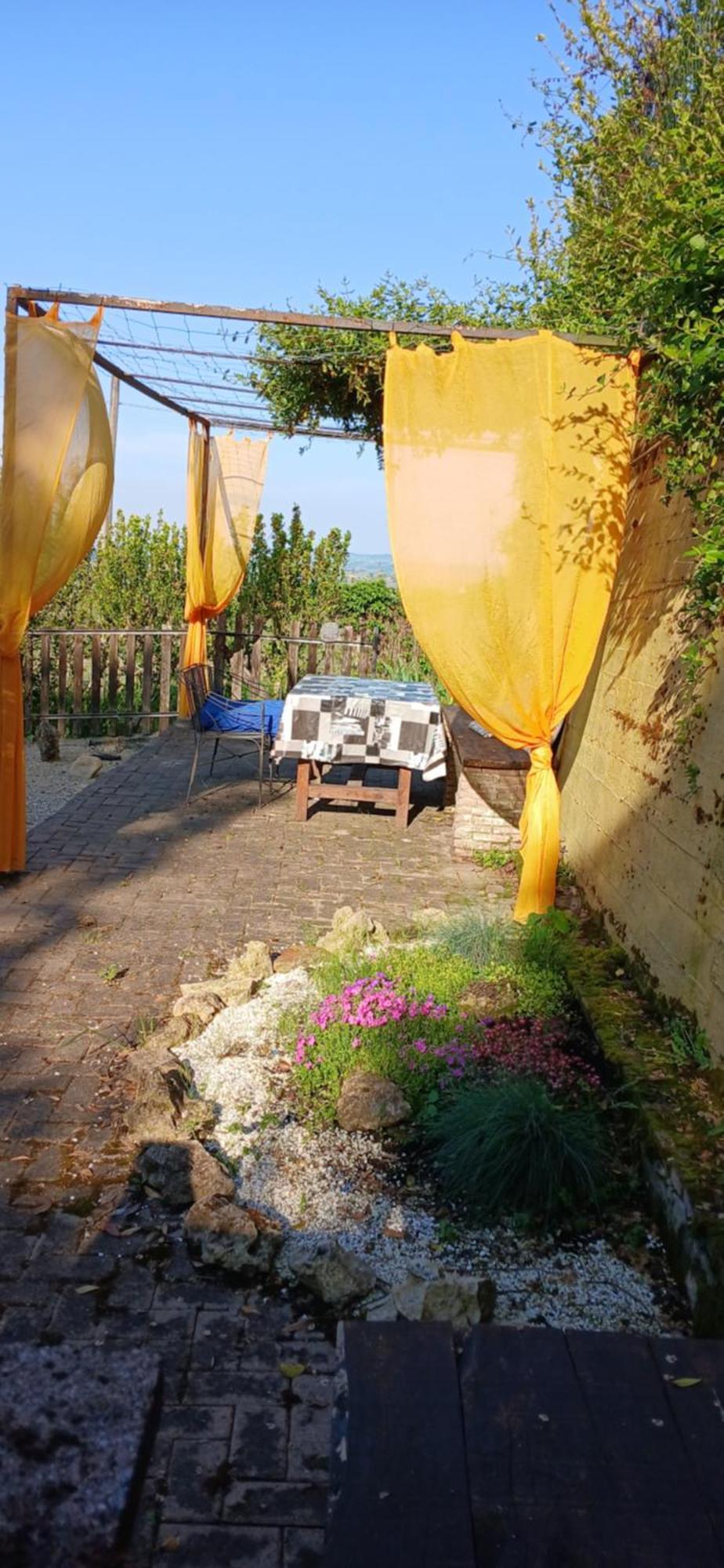 Casa Vacanza Il Colle Del Vento Calosso 外观 照片