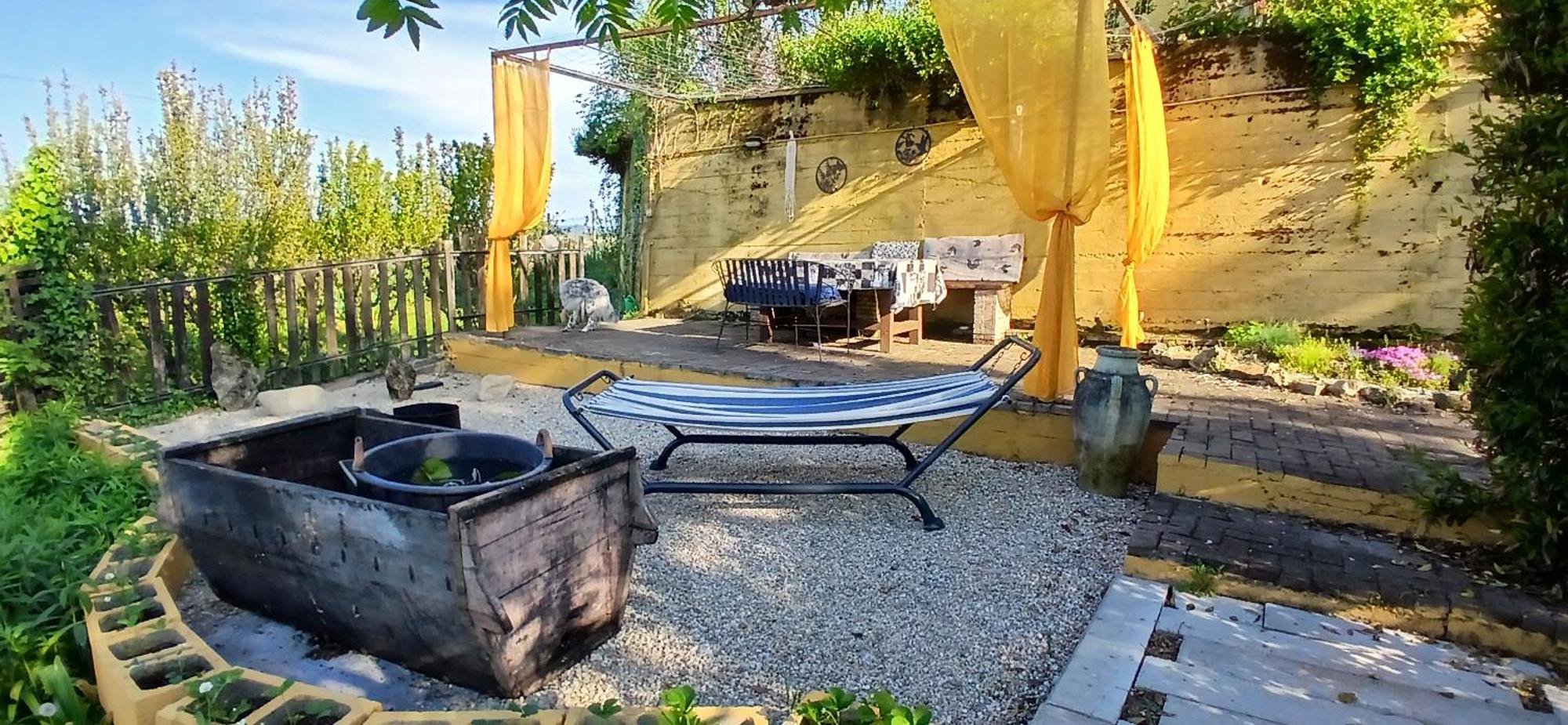 Casa Vacanza Il Colle Del Vento Calosso 外观 照片